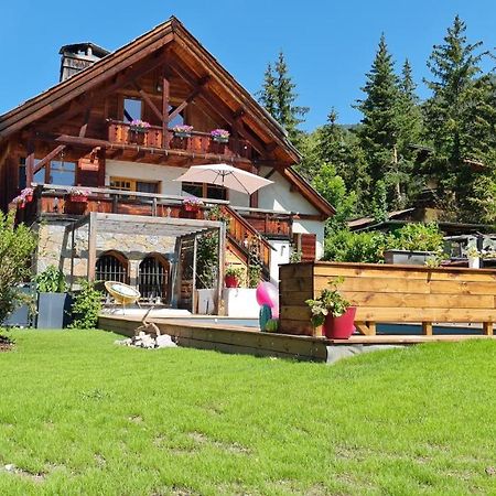 Chalet Serre Cambeou Piscine&Spa Saint-Chaffrey Exterior photo