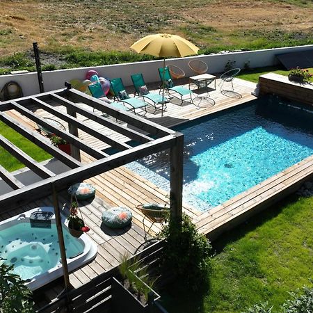 Chalet Serre Cambeou Piscine&Spa Saint-Chaffrey Exterior photo